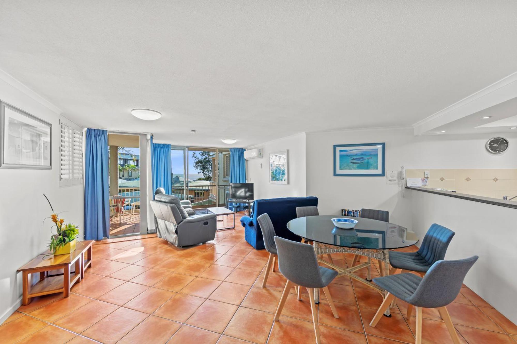 Sanctuary Beach Resort Gold Coast Exterior photo