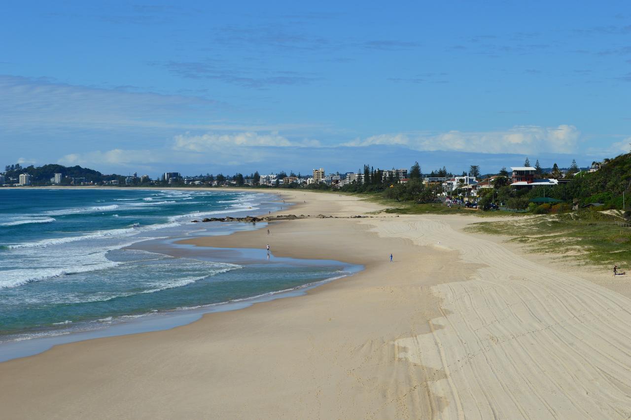 Sanctuary Beach Resort Gold Coast Exterior photo