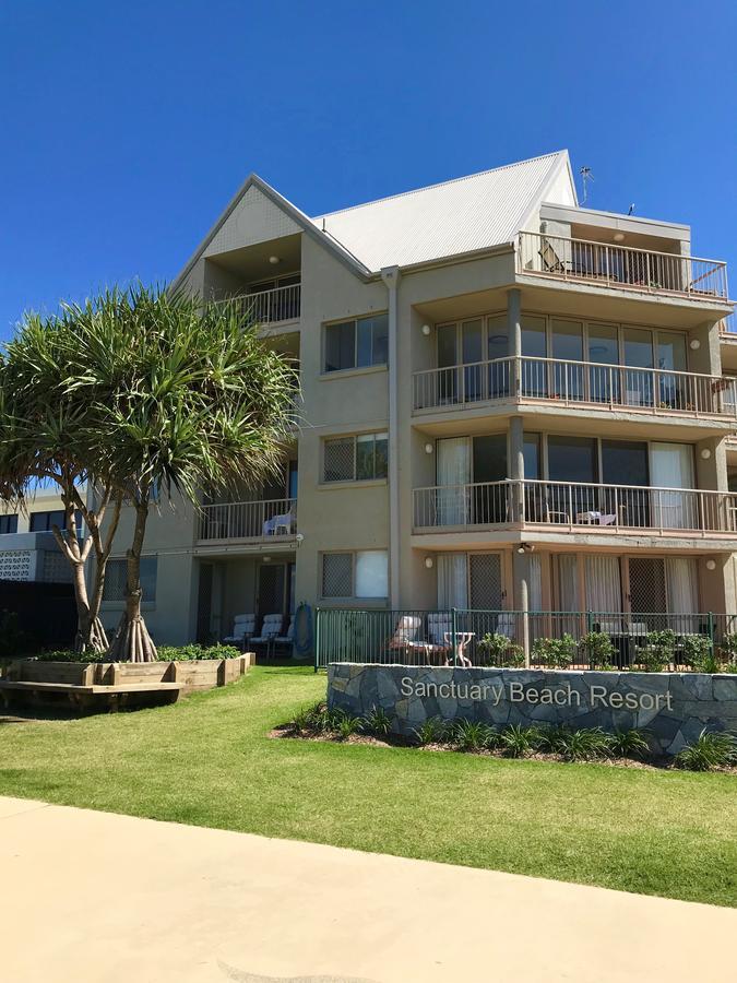 Sanctuary Beach Resort Gold Coast Exterior photo